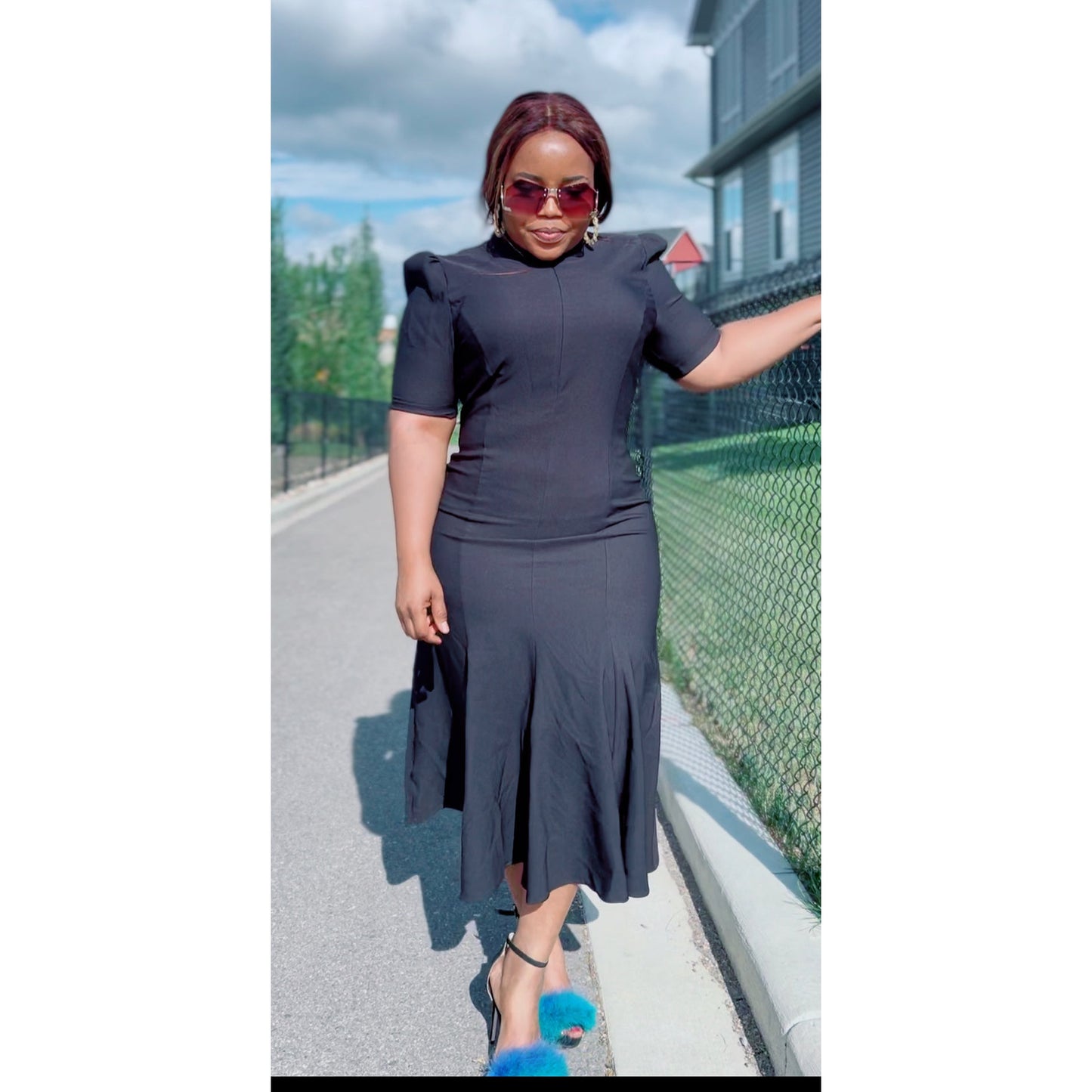 Black Short Sleeves Skater Midi Dress