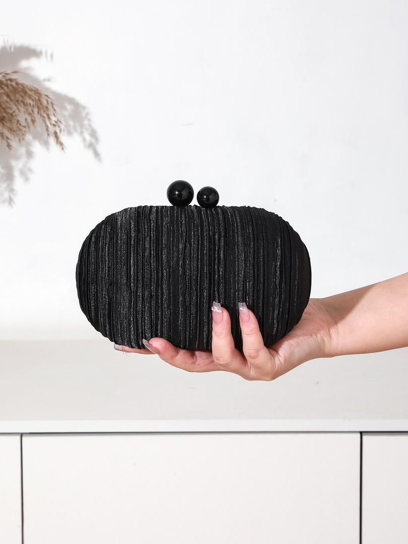 Trendy Clutch